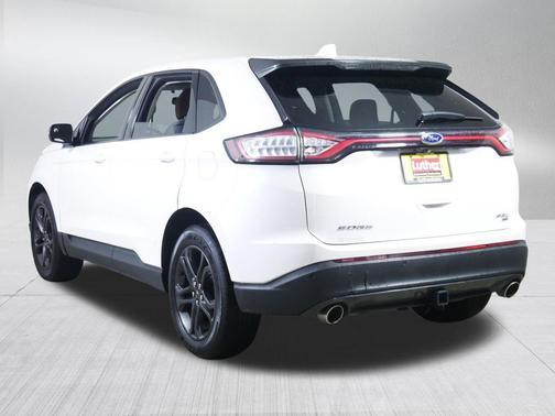 White Platinum Metallic Tri-Coat 2018 Ford Edge SEL