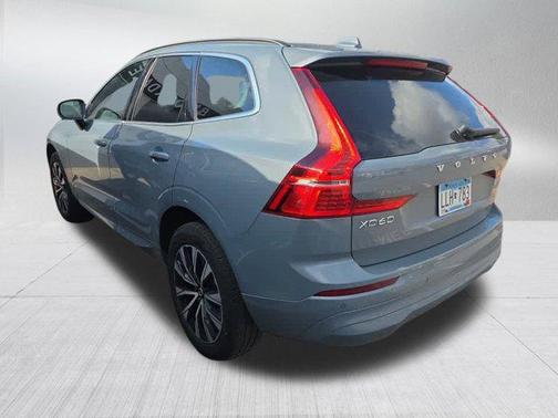 2023 Volvo XC60 B5 Core