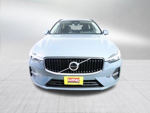 2023 Volvo XC60 B5 Core