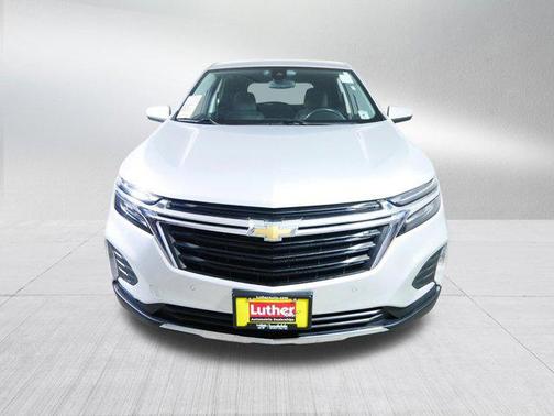 Silver Ice Metallic 2022 Chevrolet Equinox 1LT