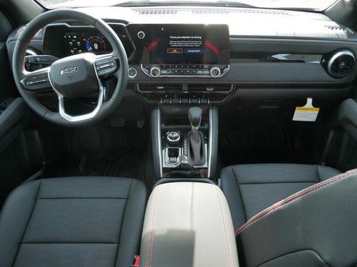 Radiant Red Tintcoat 2026 Chevrolet Colorado Z71