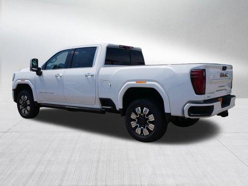 2025 GMC Sierra 2500 Denali