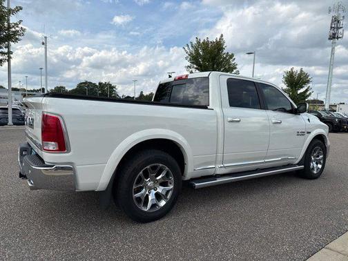 2017 RAM 1500 Limited Crew Cab 4x4 6'4' Box