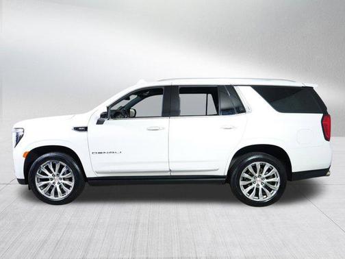 White Frost Tricoat 2022 GMC Yukon Denali