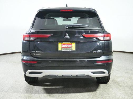 2023 Mitsubishi Outlander PHEV 40th Anniversary S-AWC