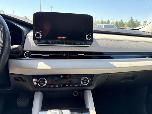 2023 Mitsubishi Outlander PHEV 40th Anniversary S-AWC