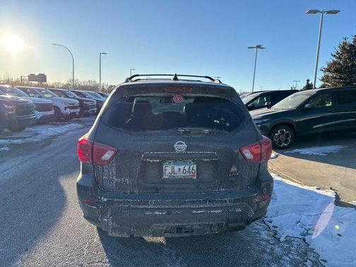 2020 Nissan Pathfinder SL 4WD