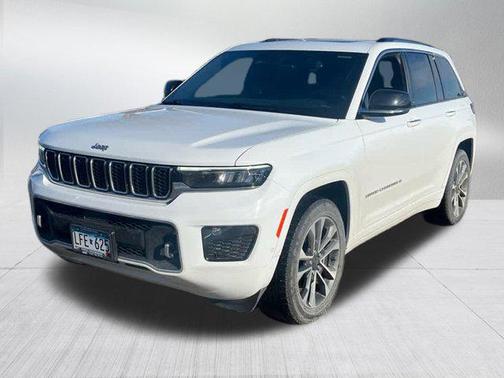 2022 Jeep Grand Cherokee Overland