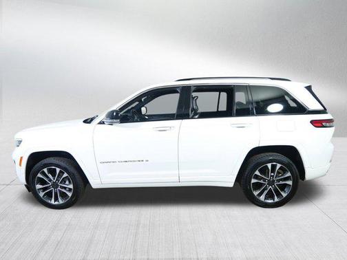 2022 Jeep Grand Cherokee Overland