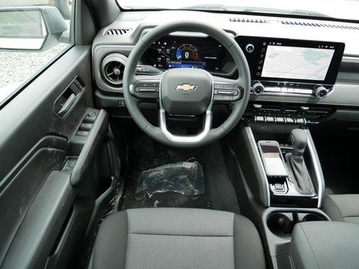 2025 Chevrolet Colorado WT