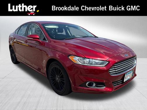Ruby Red Metallic Tinted Clearcoat 2014 Ford Fusion SE