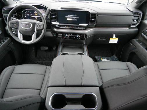 2026 GMC Sierra 3500 SLT