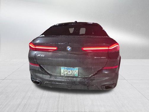 2022 BMW X6 xDrive40i