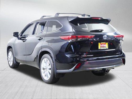 2021 Toyota Highlander Hybrid Limited