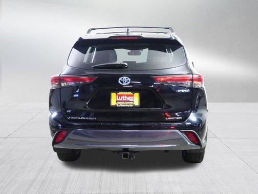 2021 Toyota Highlander Hybrid Limited