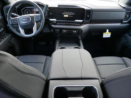 2026 GMC Sierra 3500 SLT