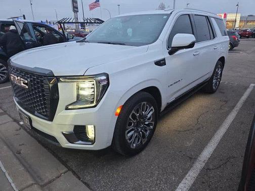 2023 GMC Yukon Denali Ultimate