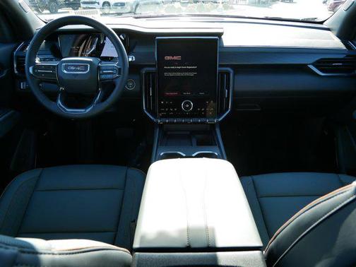2026 GMC Acadia AWD AT4