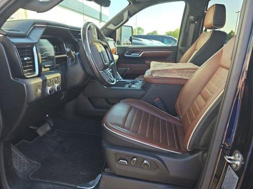 2024 GMC Sierra 2500 Denali Ultimate
