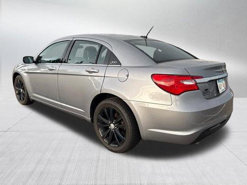 2013 Chrysler 200 Limited