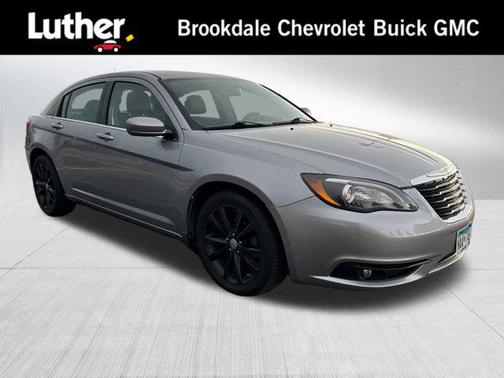 2013 Chrysler 200 Limited