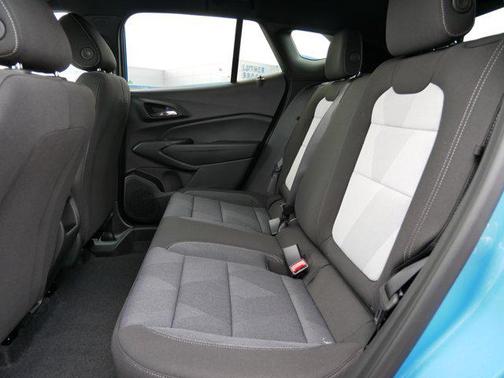 2025 Chevrolet Trax FWD 1RS