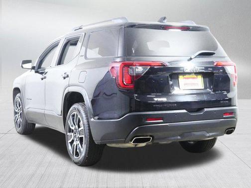 2021 GMC Acadia AWD SLT