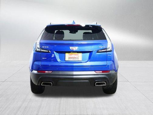2022 Cadillac XT4 Sport