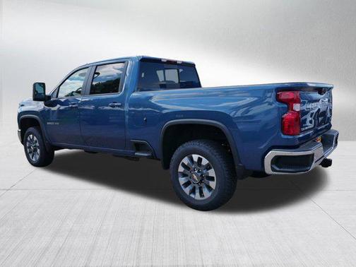 2025 Chevrolet Silverado 3500 LT