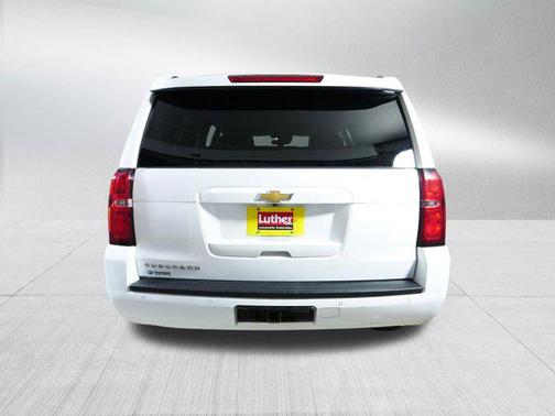 Summit White 2018 Chevrolet Suburban LT