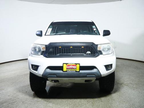 Super White 2014 Toyota Tacoma Base