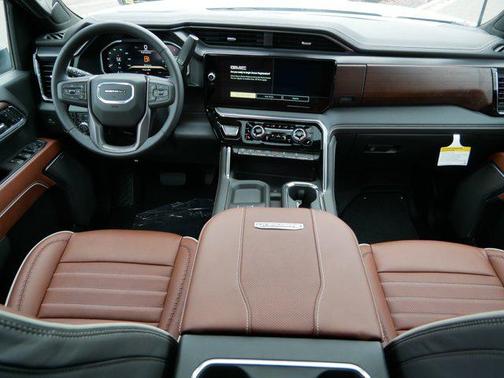 2026 GMC Sierra 3500 Denali