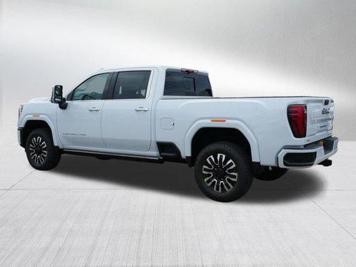 2026 GMC Sierra 3500 Denali