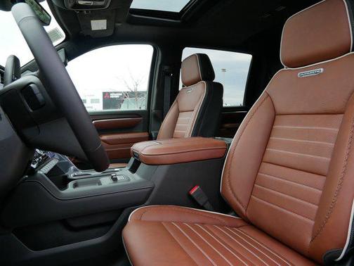 2026 GMC Sierra 3500 Denali