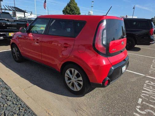 2016 Kia Soul +