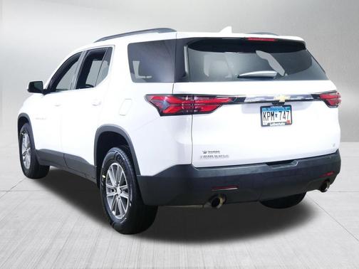 Summit White 2023 Chevrolet Traverse LT Cloth