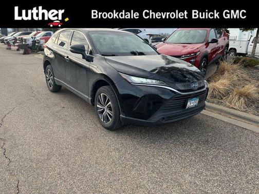 Black 2021 Toyota Venza LE