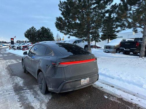 2026 Tesla Model Y Premium All-Wheel Drive