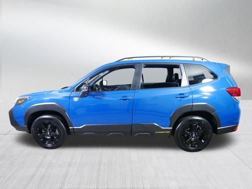 Geyser Blue 2022 Subaru Forester Wilderness
