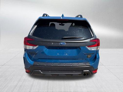 Geyser Blue 2022 Subaru Forester Wilderness