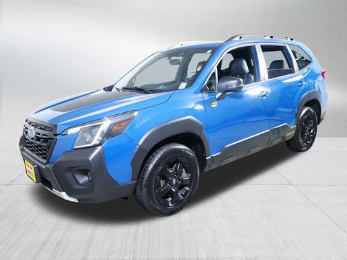 Geyser Blue 2022 Subaru Forester Wilderness