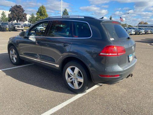 2013 Volkswagen Touareg TDI Lux