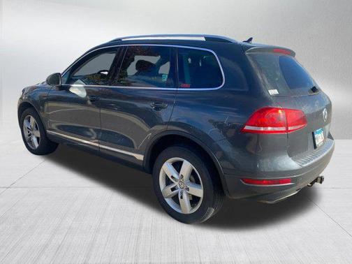 2013 Volkswagen Touareg TDI Lux