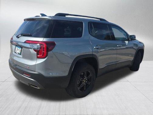 2023 GMC Acadia AWD AT4