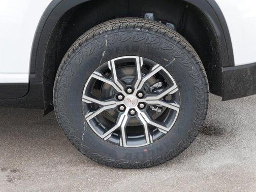 2026 GMC Acadia AT4 AWD