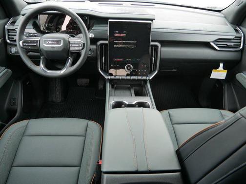 2026 GMC Acadia AT4 AWD