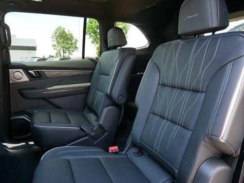 2025 Buick Enclave Avenir FWD