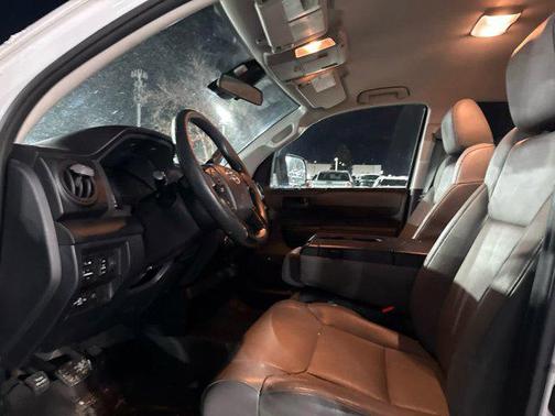 2019 Toyota Tundra SR