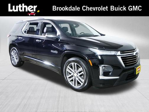 Mosaic Black Metallic 2023 Chevrolet Traverse High Country