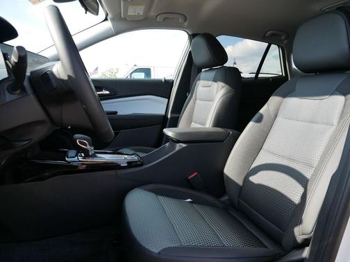 Summit White 2026 Chevrolet Trax LT